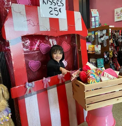 Mugsy’s Pet Supply & Barkery, business photo 3