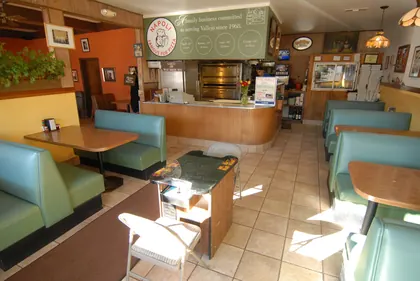 Napoli Pizzeria & Italian Food, business photo 3