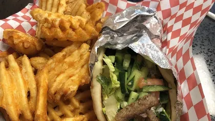 Q's Halal "Mediterranean Comfort", business photo 4