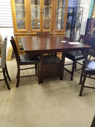 Vallejo Furniture, business photo 3